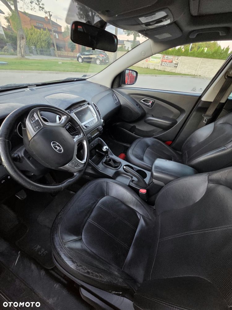 Hyundai ix35 - 10