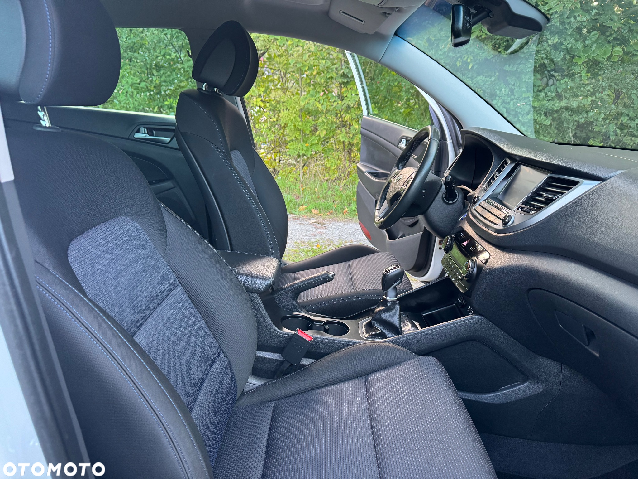 Hyundai Tucson blue 1.7 CRDi 2WD Advantage - 16