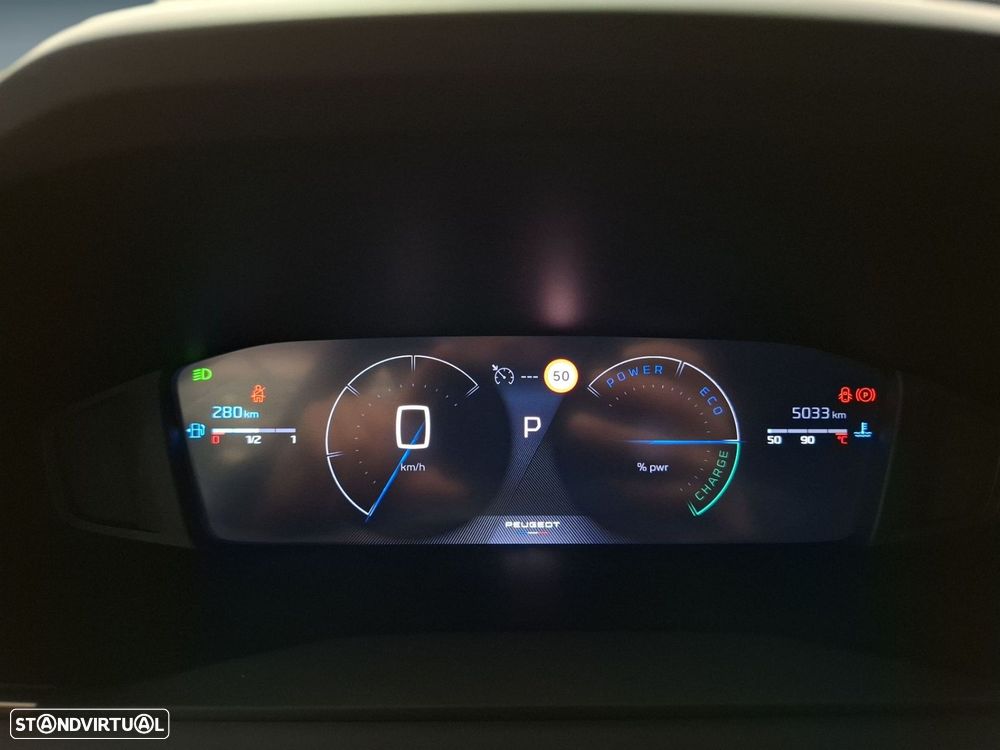 Peugeot 208 1.2 Hybrid Allure e-DCS6 - 18