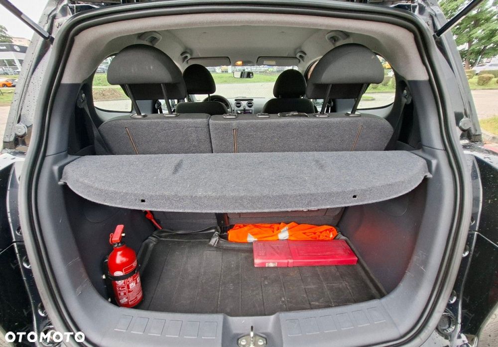 Mitsubishi Colt - 17