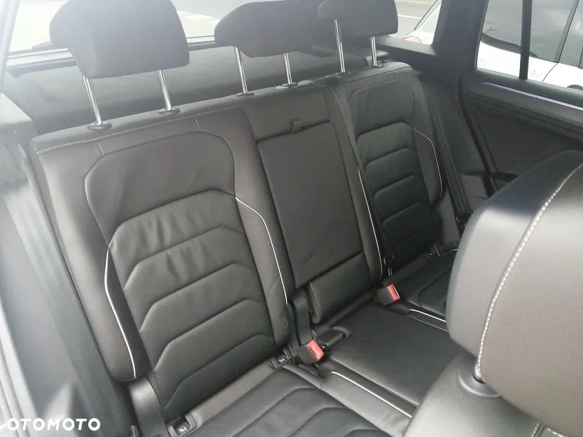 Volkswagen Tiguan 2.0 TDI SCR 4Mot R-Line DSG - 12