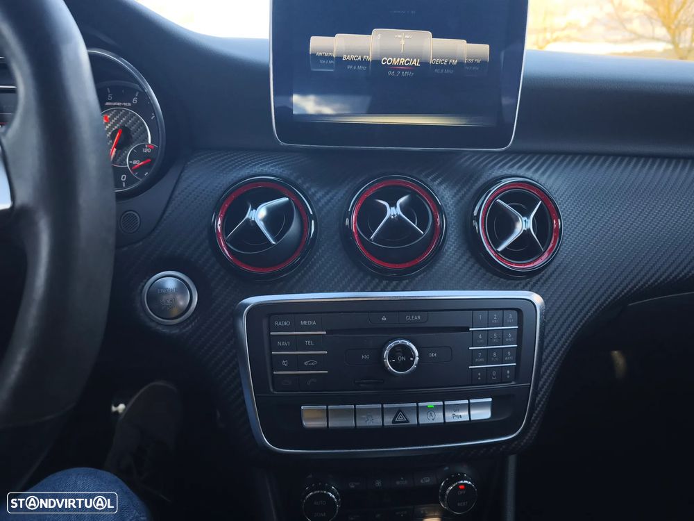 Mercedes-Benz A 45 AMG 4-Matic - 3