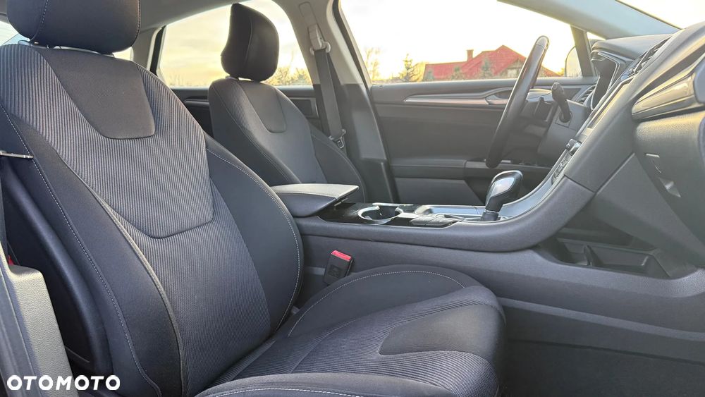 Ford Mondeo 2.0 TDCi STart-Stopp PowerShift-Aut Titanium - 24