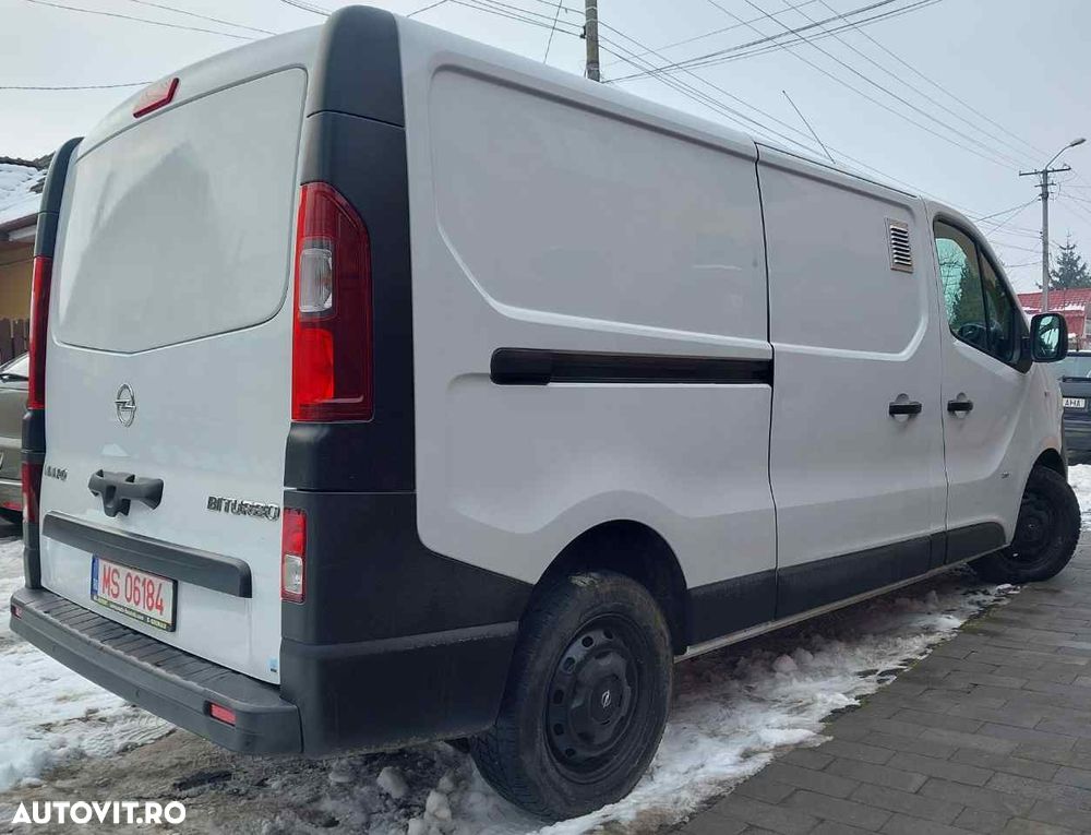 Opel Vivaro - 5