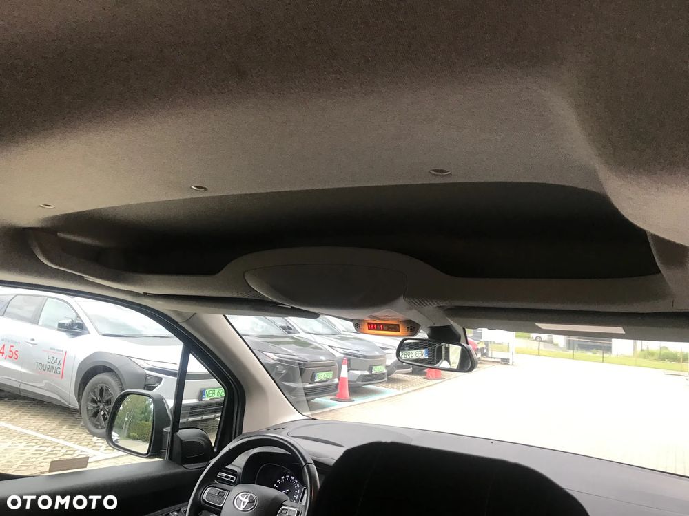 Toyota Proace City Verso 1.5 D-4D Family - 18
