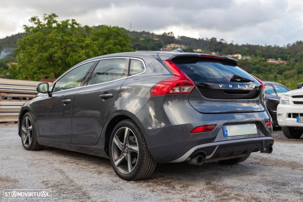 Volvo V40 1.6 D2 R-Design - 14