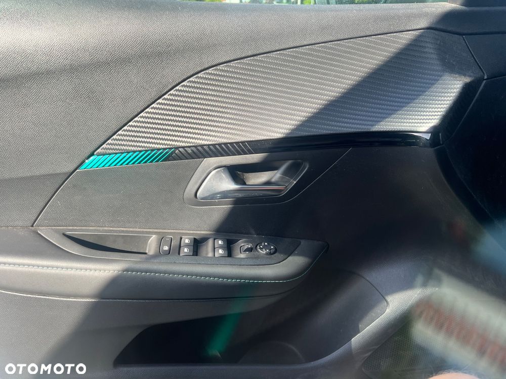 Peugeot 208 Elektromotor 136 E-Style - 11