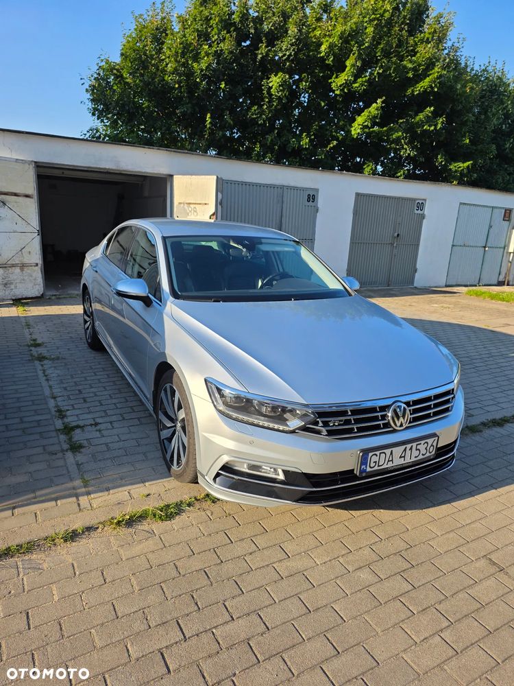 Volkswagen Passat 2.0 TSI 4Mot Highline DSG - 20
