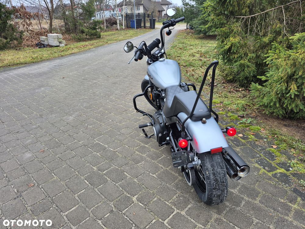Harley-Davidson Softail Street Bob - 4