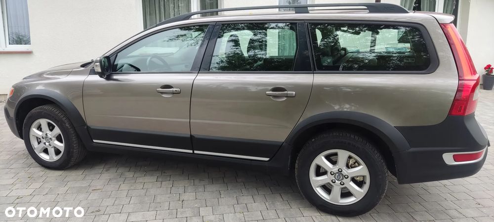 Volvo Xc 70 2010 photo 2