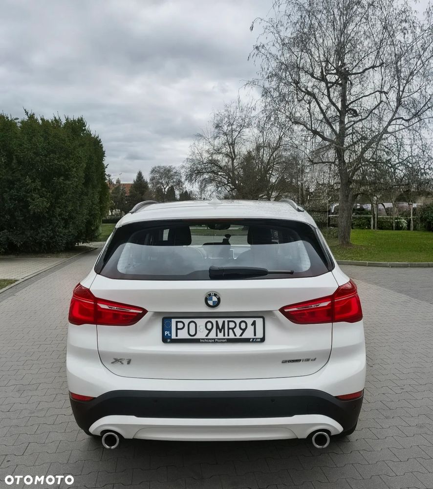 BMW X1 sDrive18d - 4