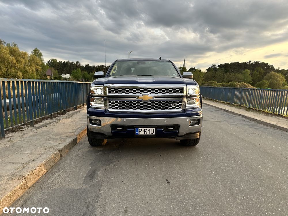 Chevrolet Silverado - 2