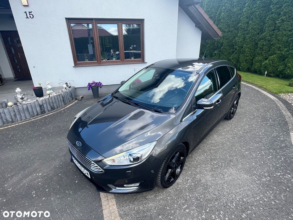Ford Focus 1.5 EcoBoost Titanium - 10