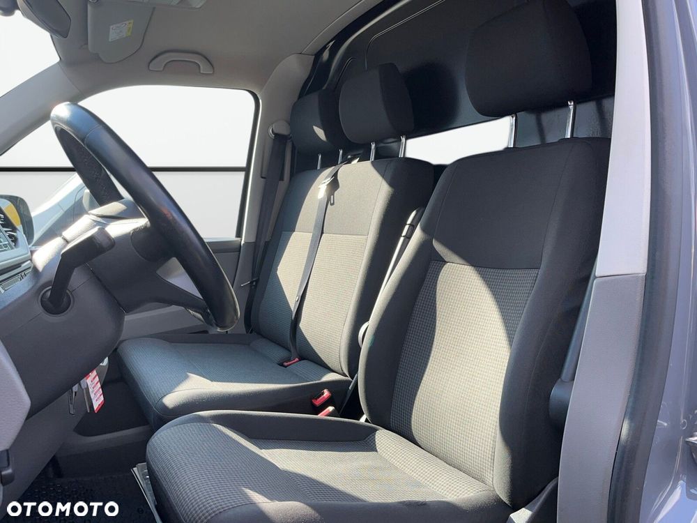 Volkswagen Transporter - 10