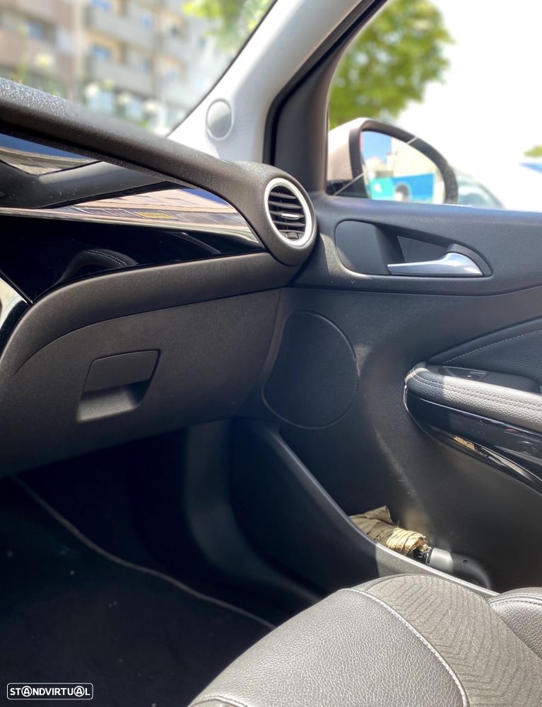 Opel Adam 1.2 Glam - 17