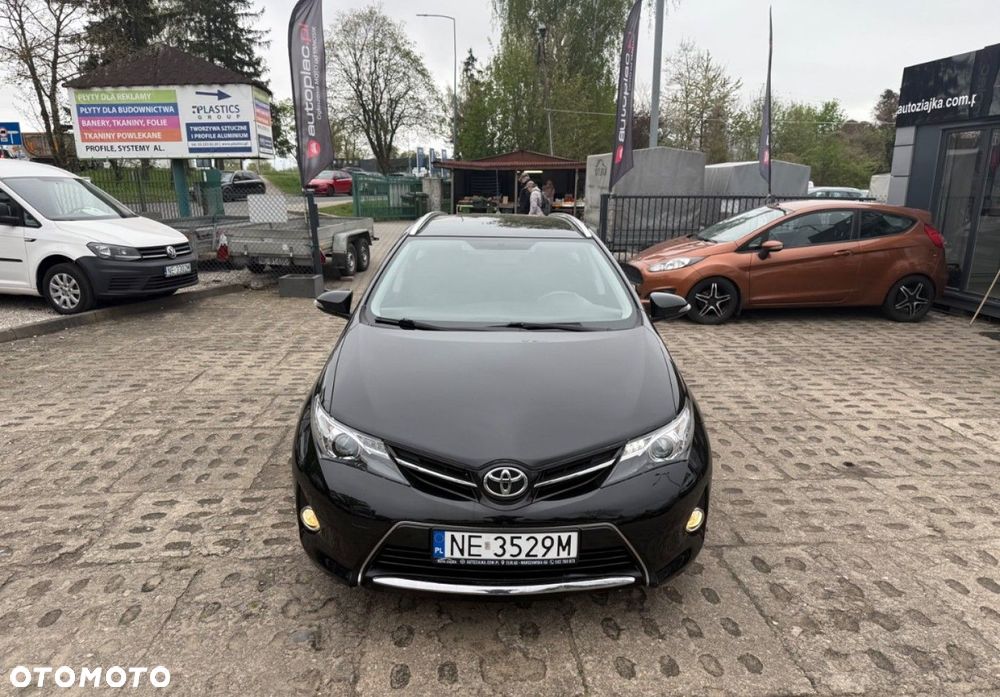 Toyota Auris - 11