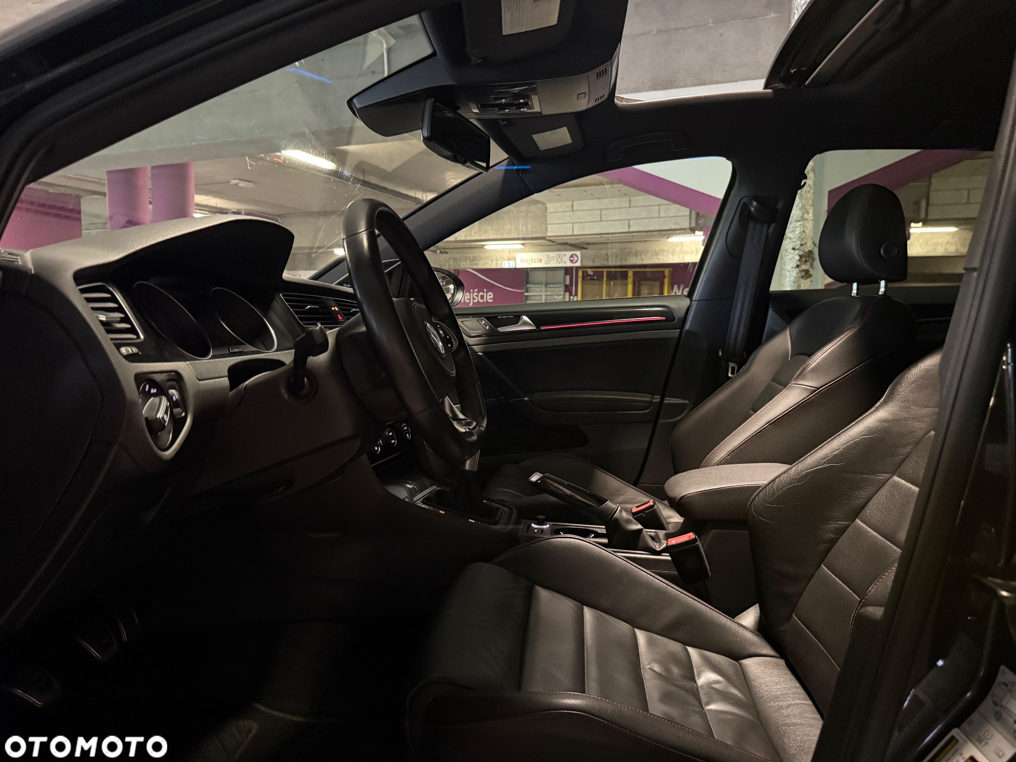 Volkswagen Golf VII 2.0 TSI BMT GTI - 22