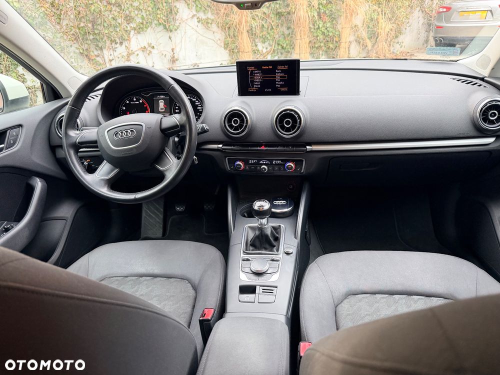 Audi A3 Sportback 1.4 TFSI Ambition - 10