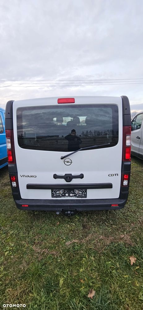 Opel Vivaro - 22