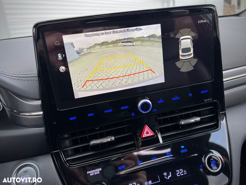 Hyundai IONIQ Plug-in-Hybrid 1.6 GDI Premium - 17