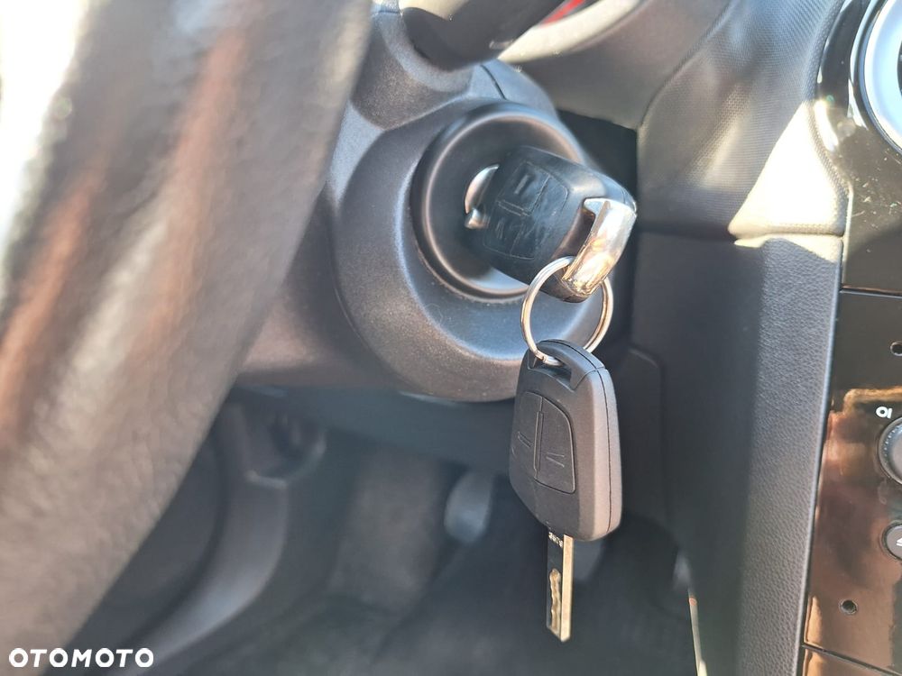 Opel Corsa 1.4 16V Energy - 16