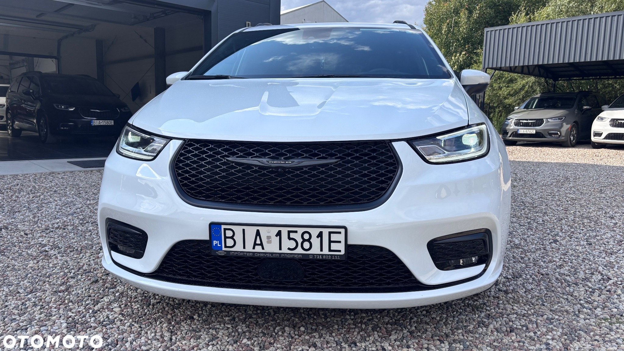 Chrysler Pacifica - 9
