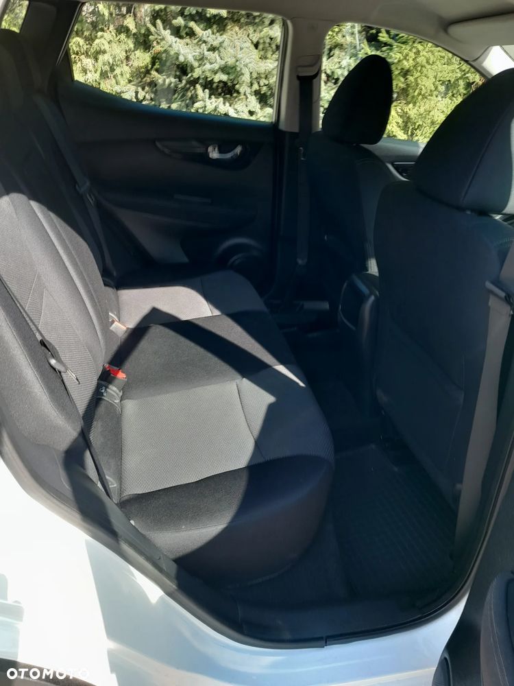 Nissan Qashqai 1.2 DIG-T Acenta EU6 - 13