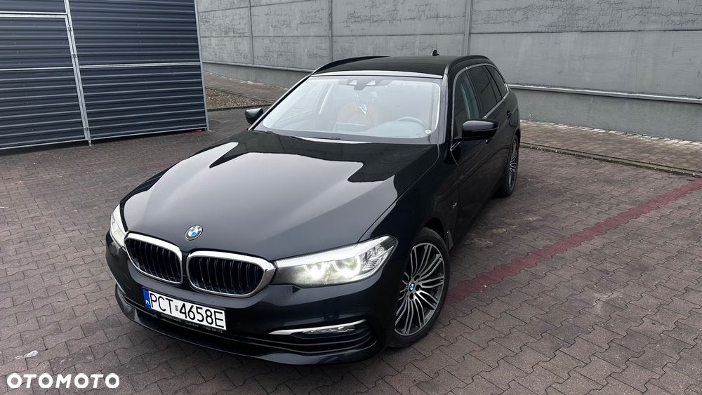 BMW Seria 5 520d Sport Line - 8