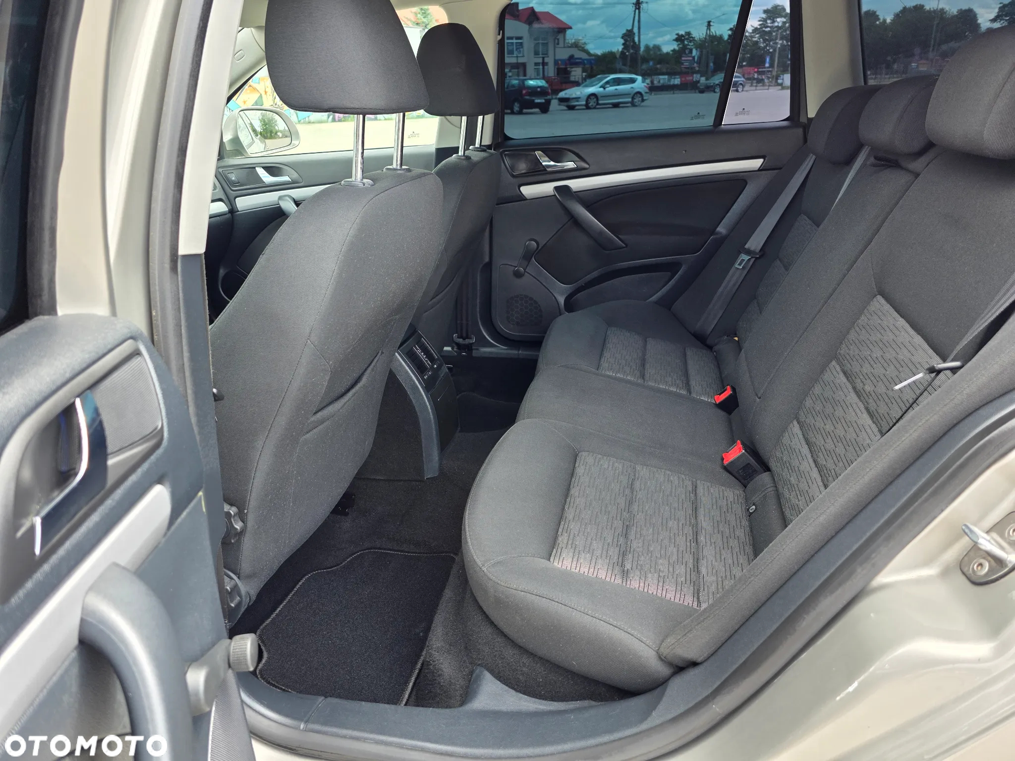 Skoda Octavia 1.6 TDI Active - 17