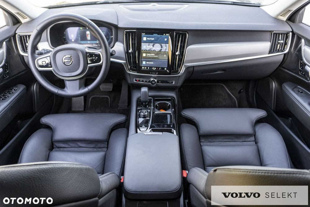 Volvo V90 - 23