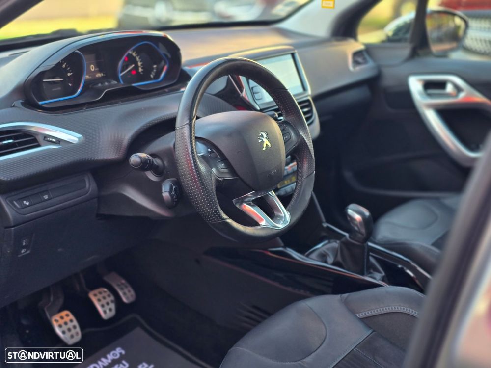 Peugeot 2008 1.2 PureTech Crossway - 14
