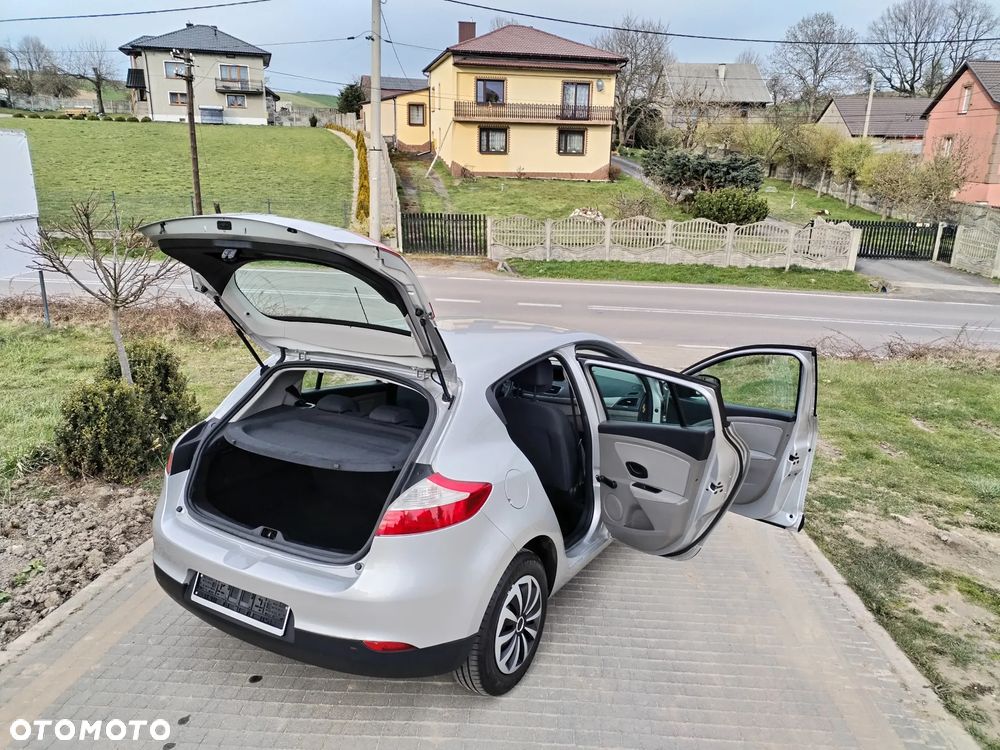 Renault Megane 1.6 16V 100 TomTom Edition - 7