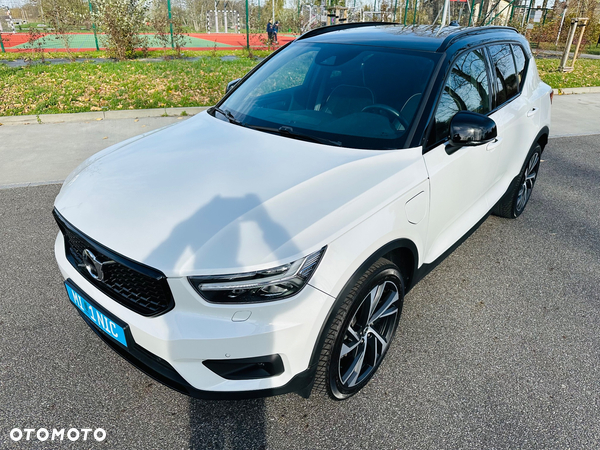 Volvo XC 40 T5 Twin Engine DKG R-Design