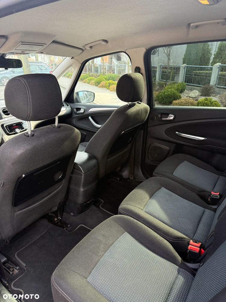 Ford Galaxy 2.0 TDCi Titanium - 12