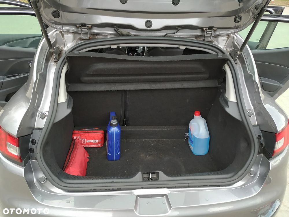 Renault Clio 1.2 16V Techno Feel - 10