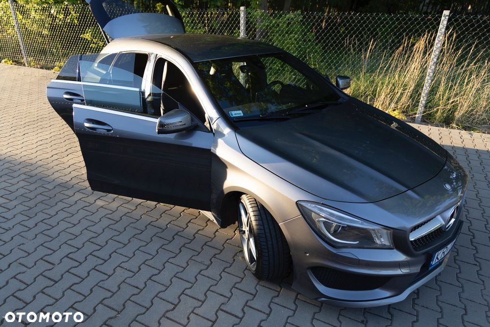 Mercedes-Benz CLA 200 7G-DCT AMG Line - 18