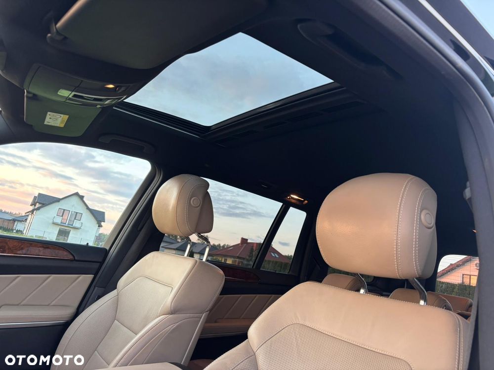 Mercedes-Benz GL 350 BlueTEC 4-Matic - 8