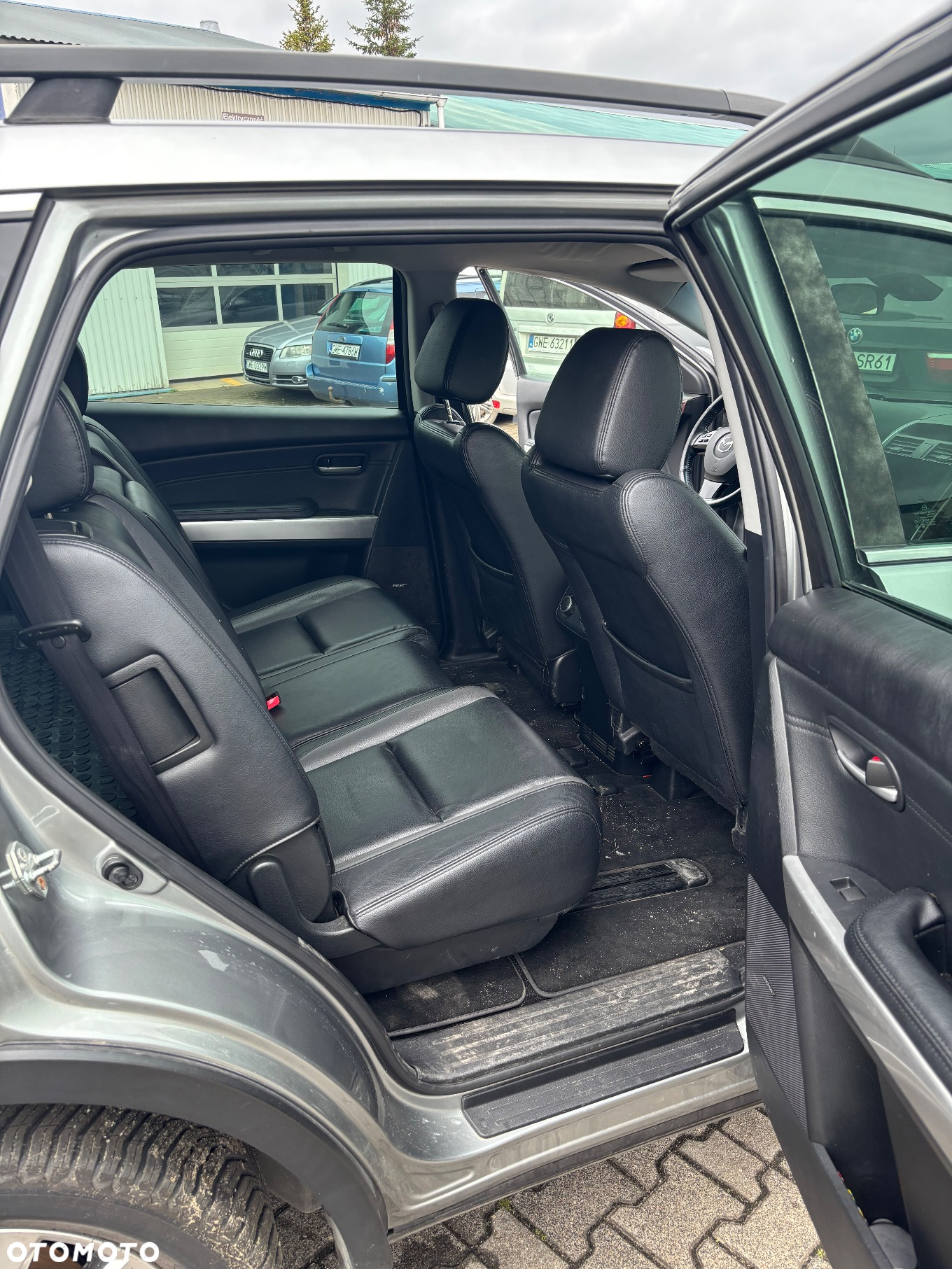 Mazda CX-9 3.7 V6 - 12