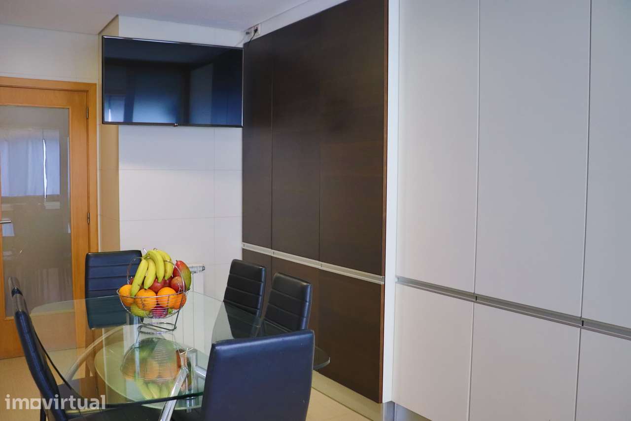 Apartamento T3 com 146m² – Localização Privilegiada em Rio Tinto - Grande imagem: 3/27