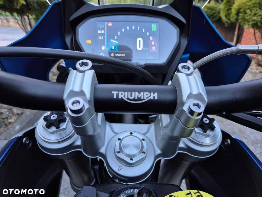 Triumph Tiger - 14