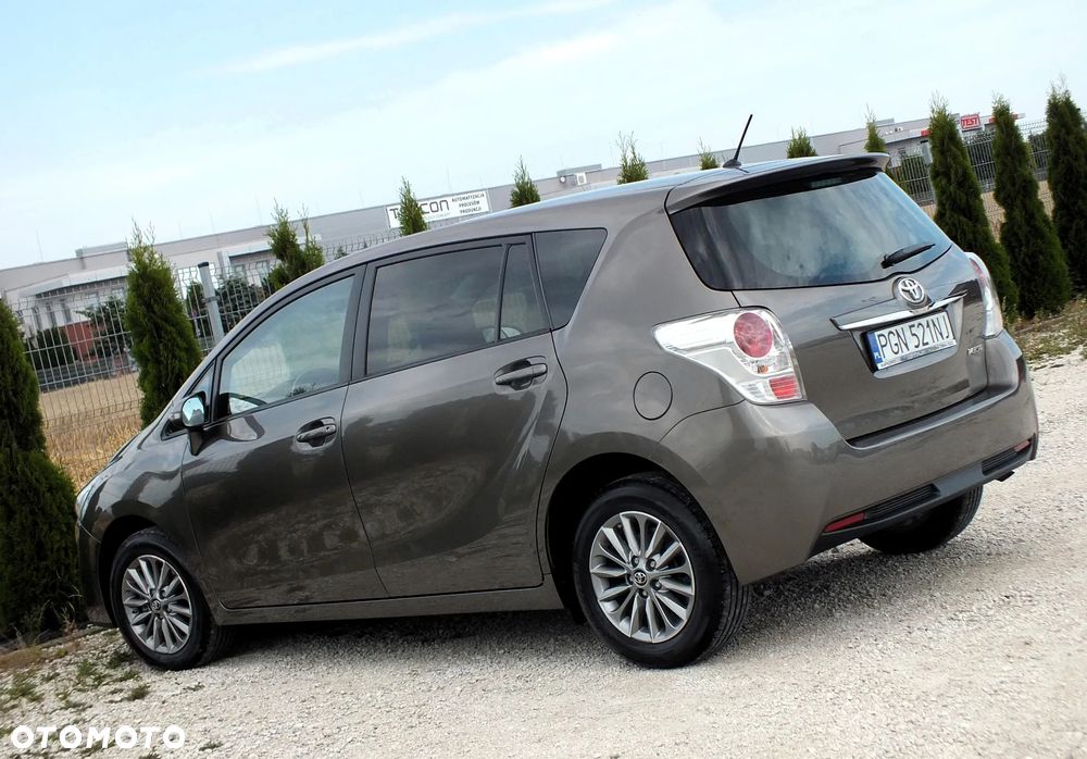 Toyota Verso 1.8 Executive - 3