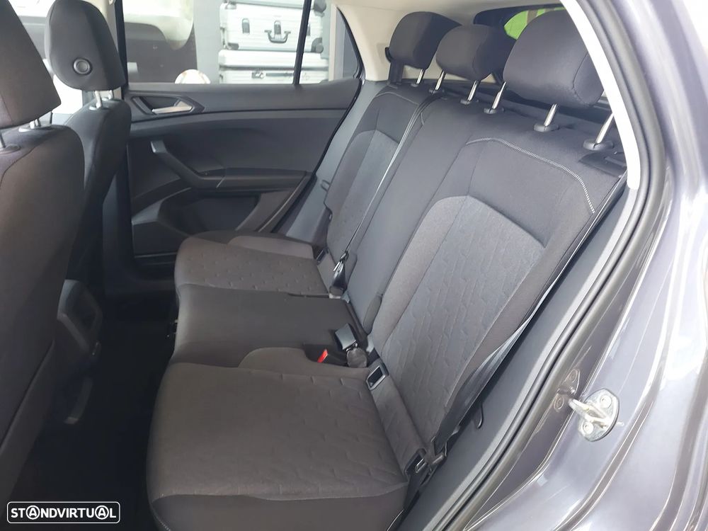 VW T-Cross 1.0 TSI Life - 12