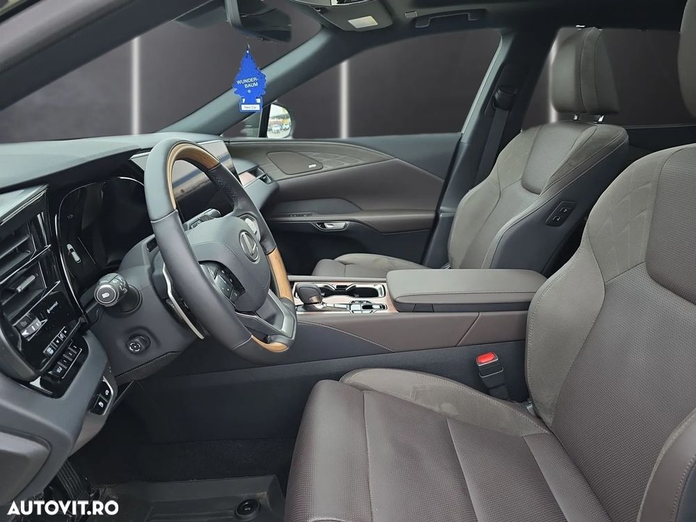 Lexus Seria RX 450h+ E-Four PHEV Luxury - 14