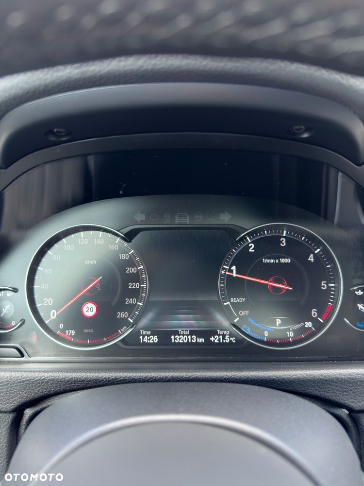 BMW 3GT 320d xDrive M Sport - 12