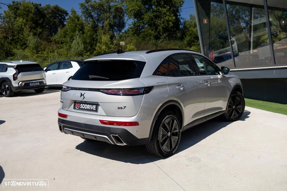 DS DS7 Crossback E-Tense Performance Line EAT8 - 7