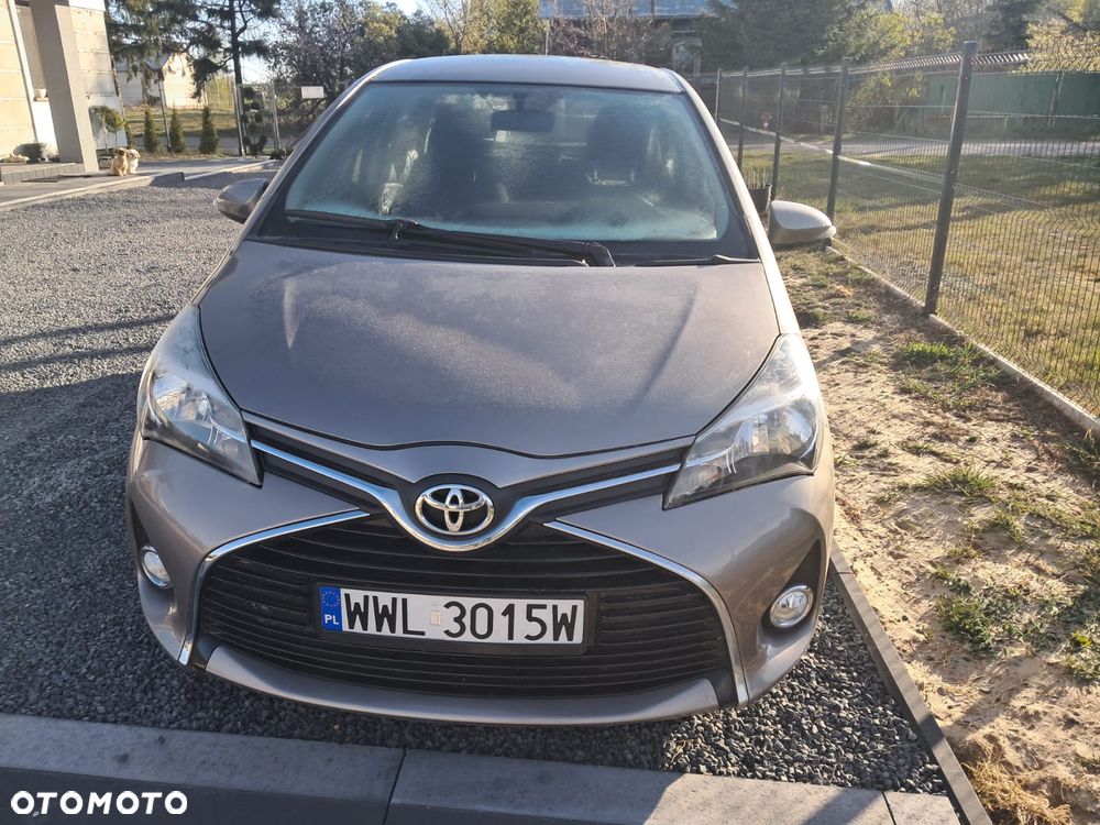 Toyota Yaris 1.33 Dynamic EU6 - 12