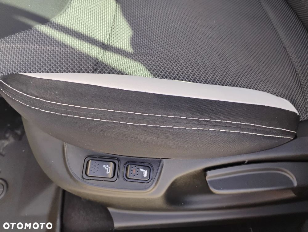 Fiat 500L 1.4 16V T-Jet Trekking - 29