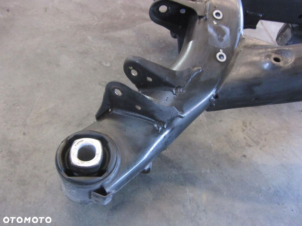 BMW X3 F25 X4 F26 BELKA ZAWIESZENIA TYLNEGO SANKI TYŁ 33316857983 6857983 - 3