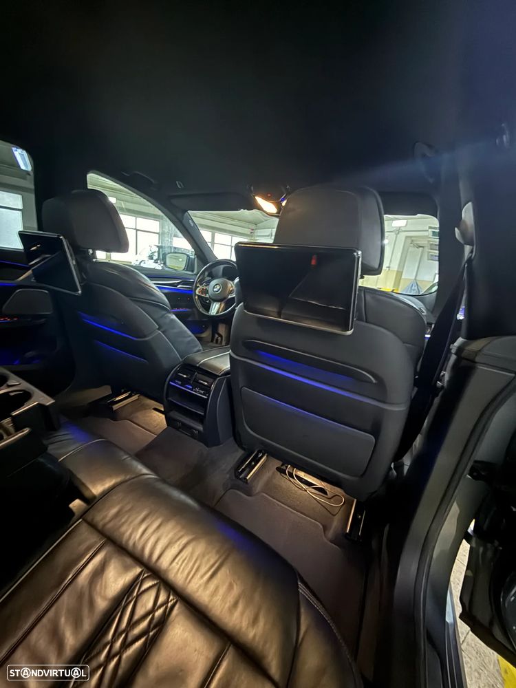 BMW 630 Gran Turismo d Pack M - 18