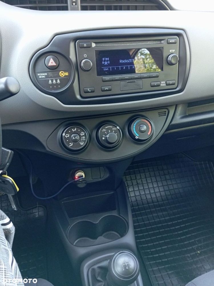 Toyota Yaris 1.0 Active - 18